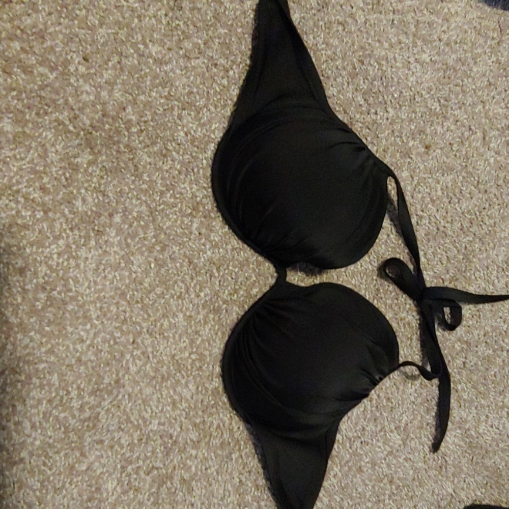 38DD bathing suit top